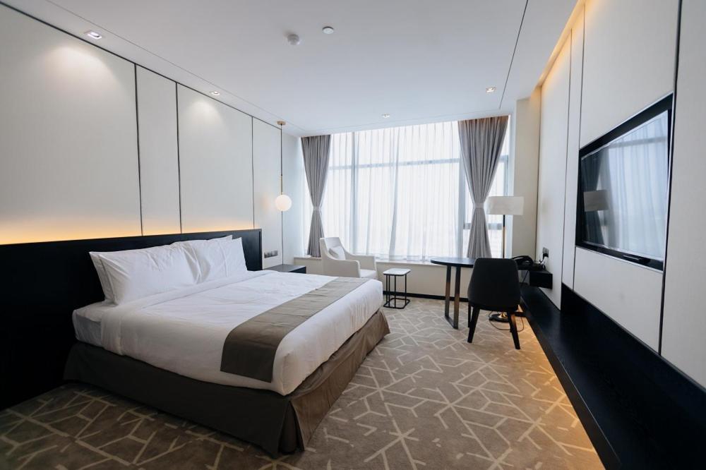 Ease Hotel Mandalay Ngoại thất bức ảnh